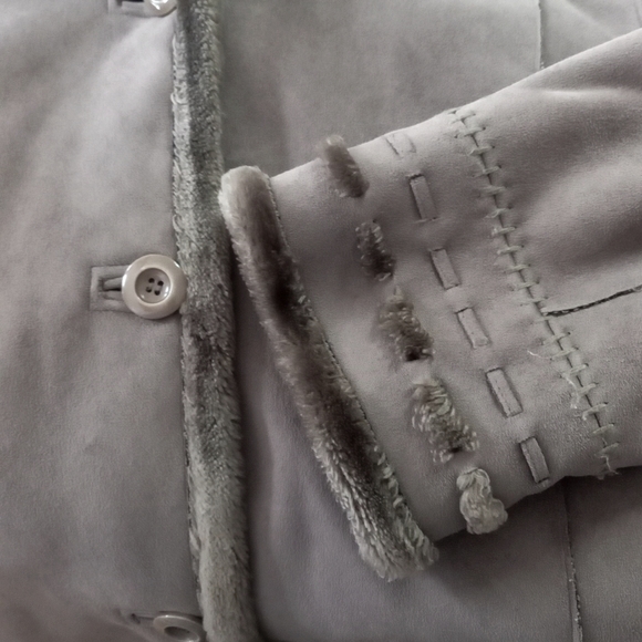 Novelti Plus 3X faux fur jacket with hoodie khaki/olive color - Picture 11 of 15